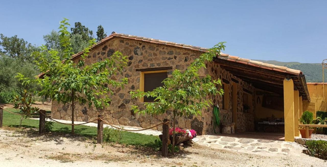 Casa Rural Las Traviesas Candeleda Eksteriør billede